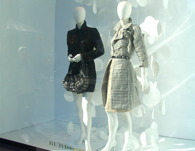 Fabricacion de escaparate para Burberry Fabricacion de escaparate para Burberry